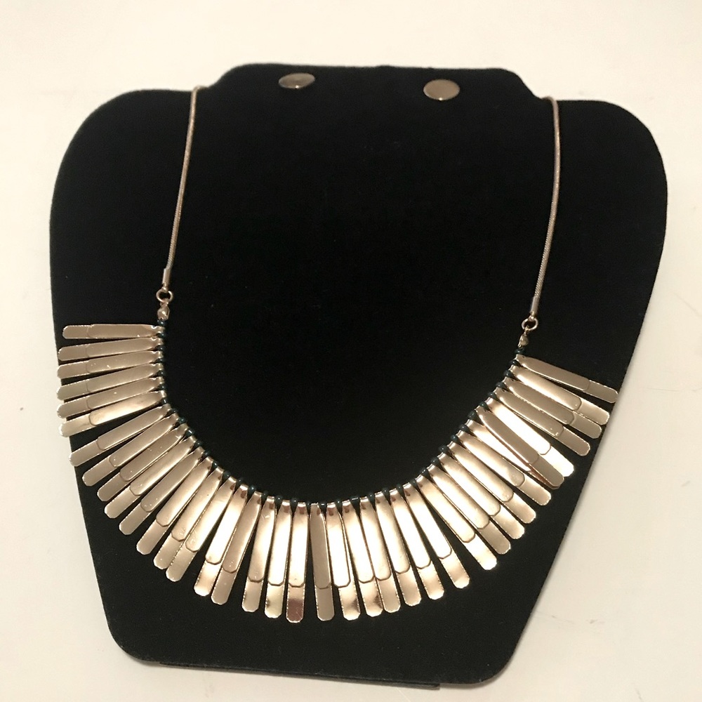 Necklace & Earrings set